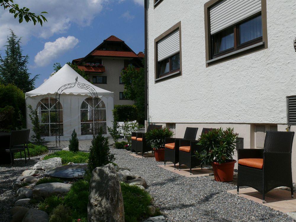 Hotel Hellers Twenty Four I -24H-Check-In- Фридрихсхафен Экстерьер фото