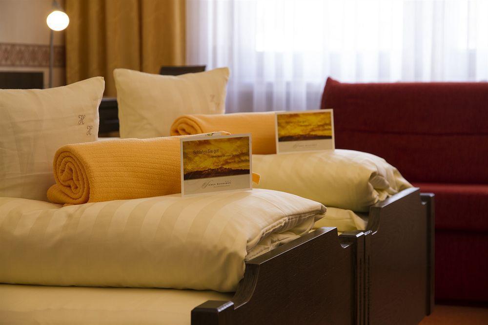 Hotel Hellers Twenty Four I -24H-Check-In- Фридрихсхафен Экстерьер фото