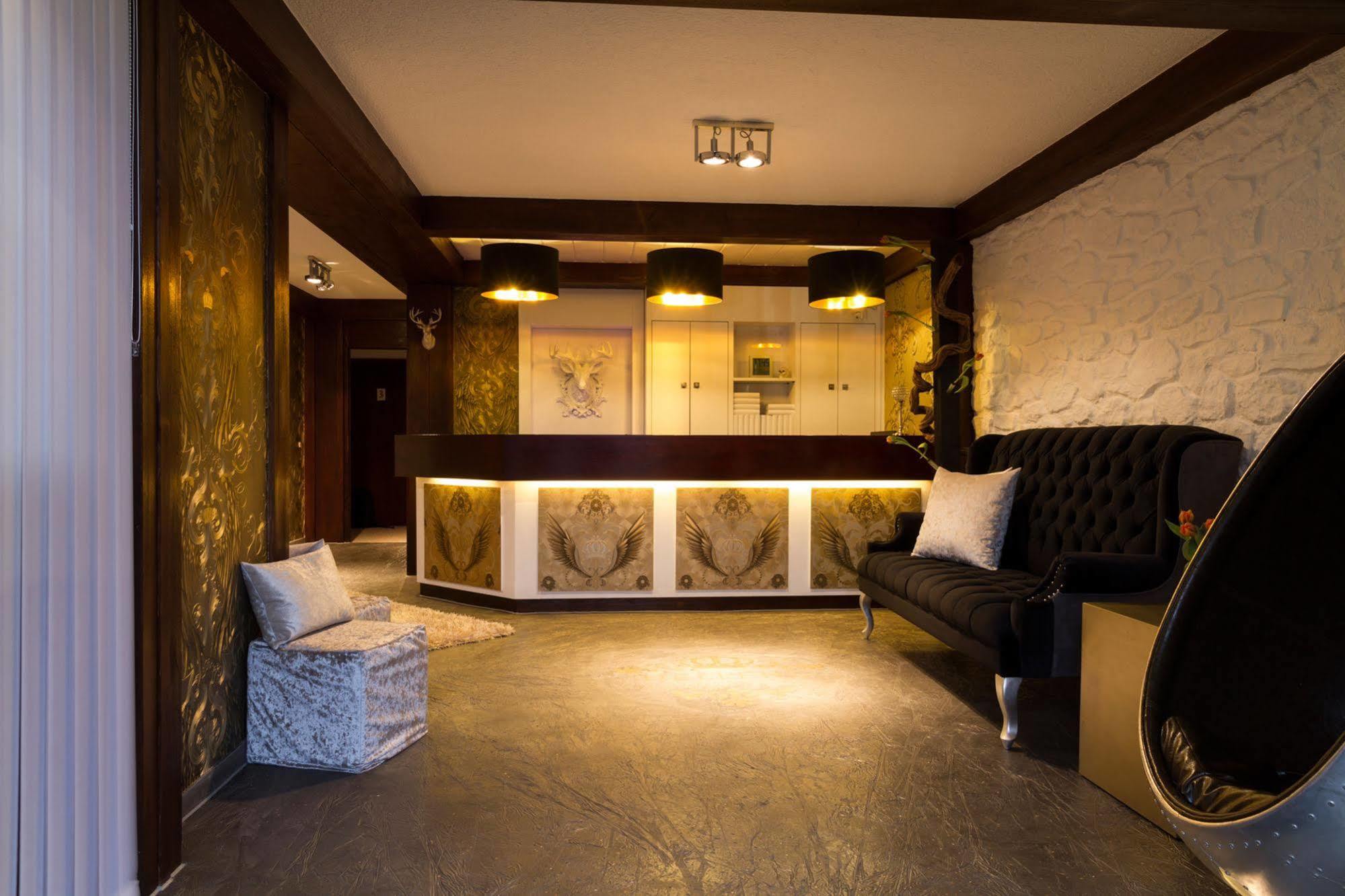 Hotel Hellers Twenty Four I -24H-Check-In- Фридрихсхафен Экстерьер фото